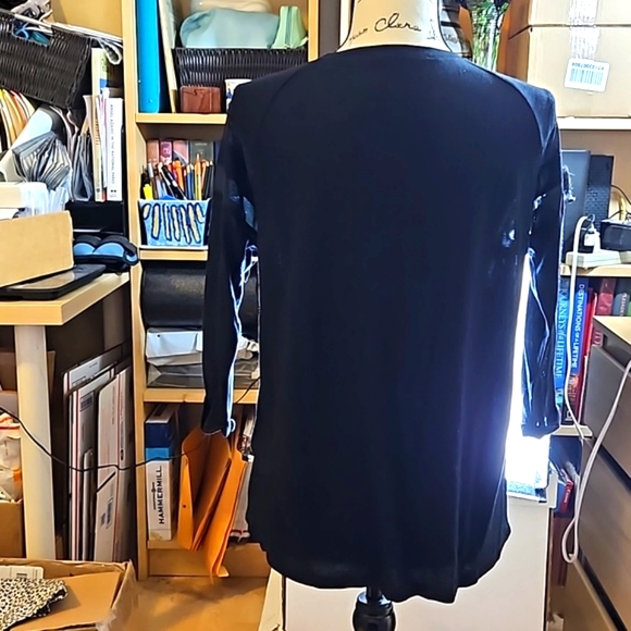 DISNEY Minnie Mouse black tee with 3/4 sleeve mesh detail size Medium - Picture 8 of 10